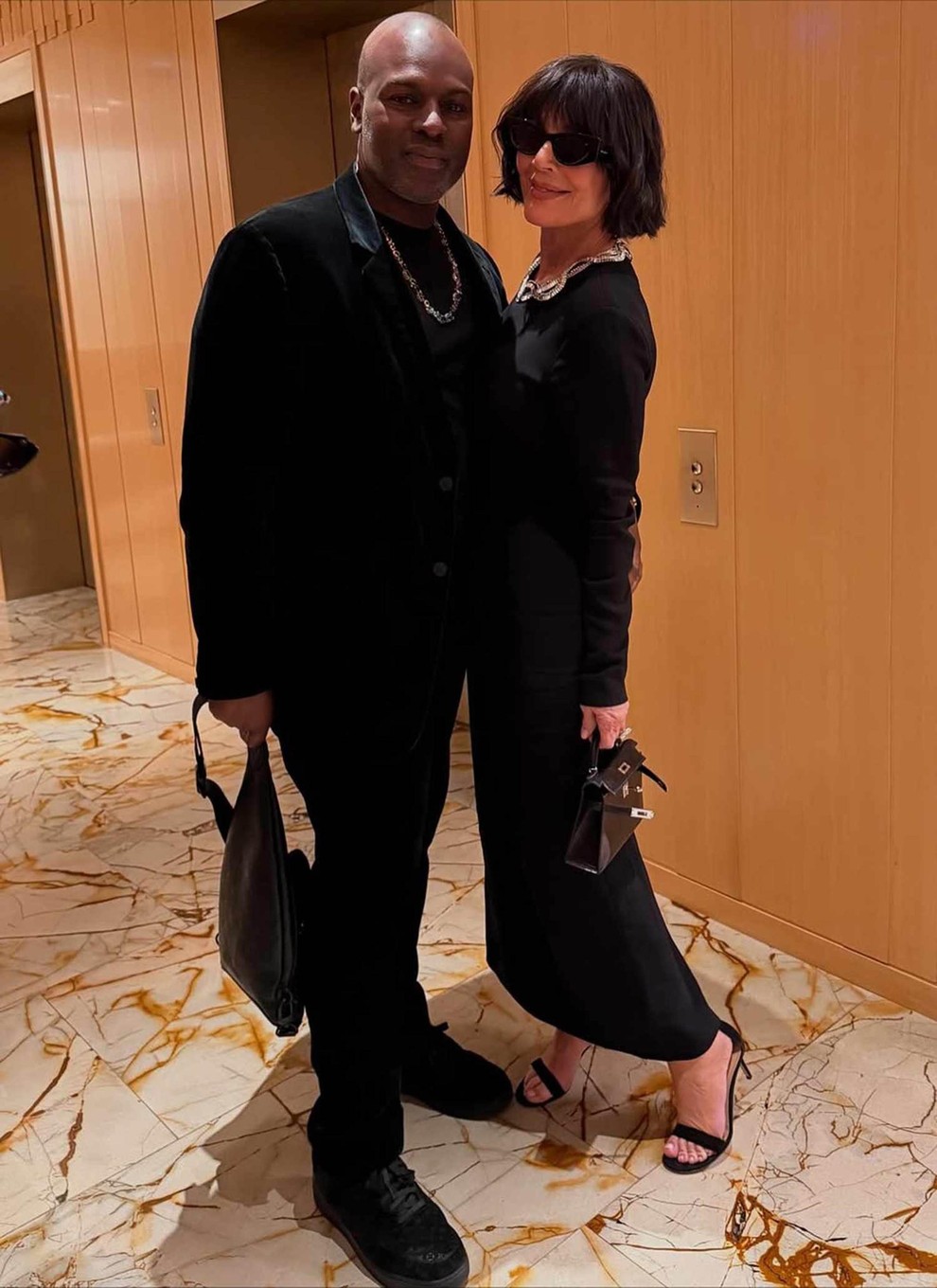 Dvojčka Dvojčki so znani po svoji prilagodljivi in ​​očarljivi naravi. Ponavadi so družabni in komunikativni, hkrati pa nosijo dvojno naravo, …