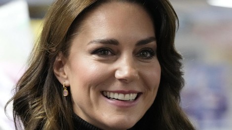 Kate Middleton v kombinaciji, s katero je nemogoče zgrešiti: V tem je nismo videli že mesece