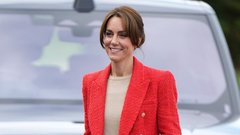 "Več prič pravi, da so jo videli": Novi trači o Kate Middleton, ki jih je palača hitro zamolčala, se še naprej širijo