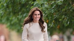 "Več prič pravi, da so jo videli": Novi trači o Kate Middleton, ki jih je palača hitro zamolčala, se še naprej širijo