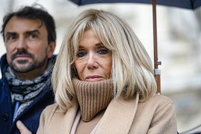 Tudi najpreprostejši videz je videti drago, močno in elegantno: Trik Brigitte Macron, ki bi ga morala poznati vsaka ženska nad 50 let