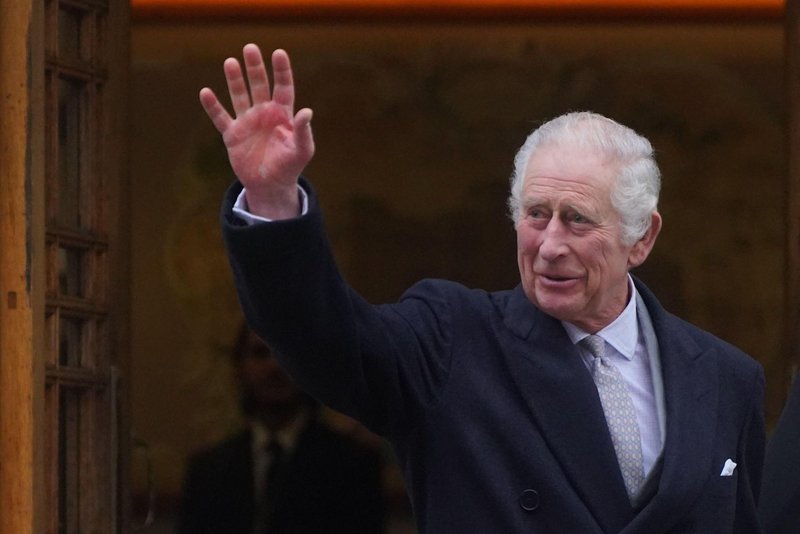 "Konec je, izvedel je najhujše": Kralja Charlesa ujeli v Londonu na zdravljenju proti raku (foto: Profimedia)