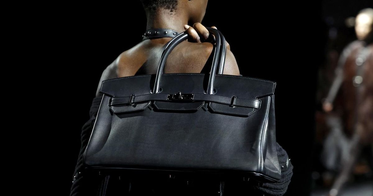 Luxe exclusif chez Hermès : la maison de couture française fait face à un procès de ses clients pour pratiques commerciales bizarres – Actualités