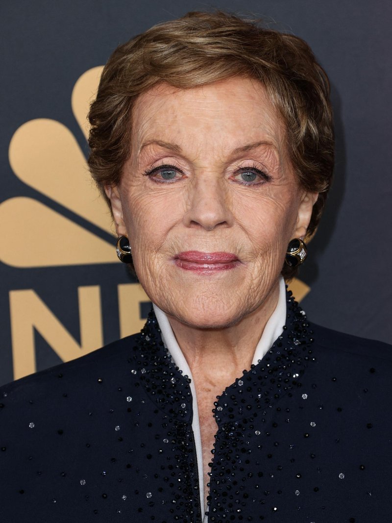 HOLLYWOOD, LOS ANGELES, CALIFORNIA, USA - MARCH 02: NBC's 'Carol Burnett: 90 Years Of Laughter + Love' Birthday Special held at AVALON Hollywood and Bardot on March 2, 2023 in Hollywood, Los Angeles, California, United States.
<br>03 Mar 2023,Image: 759976519, License: Rights-managed, Restrictions: NO France, Model Release: no, Pictured: Julie Andrews