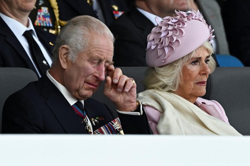 Na britanskem dvoru že potekajo pospešene priprave za pogreb kralja Charlesa III.