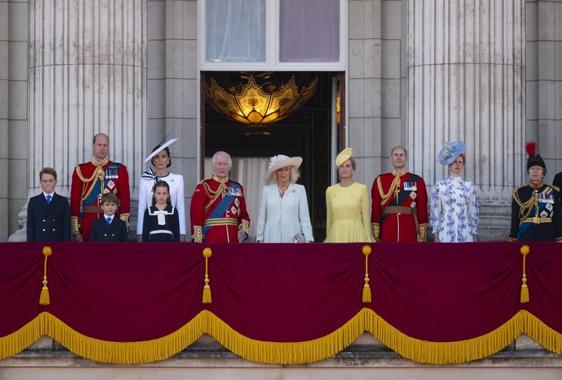 Pravijo, da je bolj ljubljena kot Kate Middleton! Hospitalizirana članica kraljeve družine, ki jo Britanci obožujejo (foto: Profimedia)