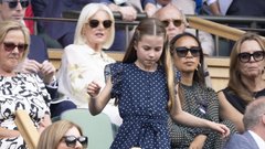 Kate Middleton prispela v Wimbledon v najboljši družbi: Čustvena reakcija princese Charlotte raznežila oboževalce