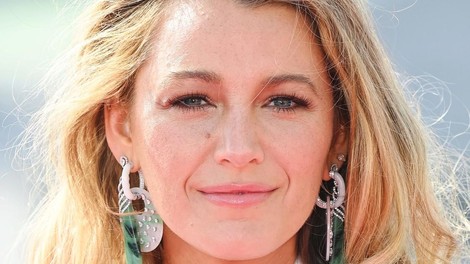 Kavbojke Blake Lively so spomin na model, ki smo ga oboževali pred natanko 12 leti in jih bomo jeseni videli povsod