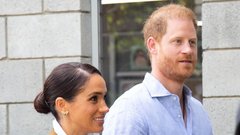 Ne zato, ker sta člana kraljeve družine: Razkrit pravi razlog, zakaj je bila Meghan Markle povabljena v Kolumbijo