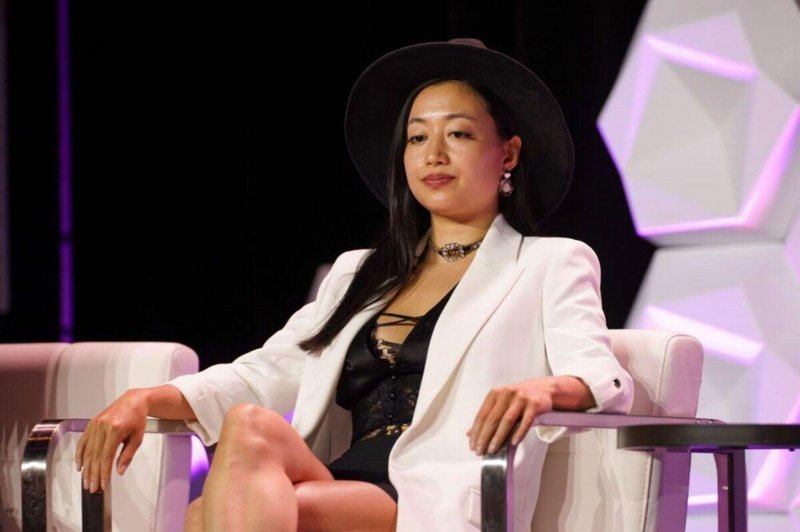 Pot podjetnice Lise Carmen Wang se je začela kot gimnastična prvakinja, danes pa je vlagateljica in ustanoviteljica podjetja Bad Bitch Empire. (foto: Jim Stone / Shutterstock Editorial / Profimedia)