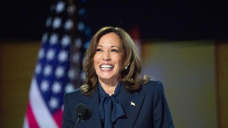 Kamala Harris volitve zda podpredsednica oblačila