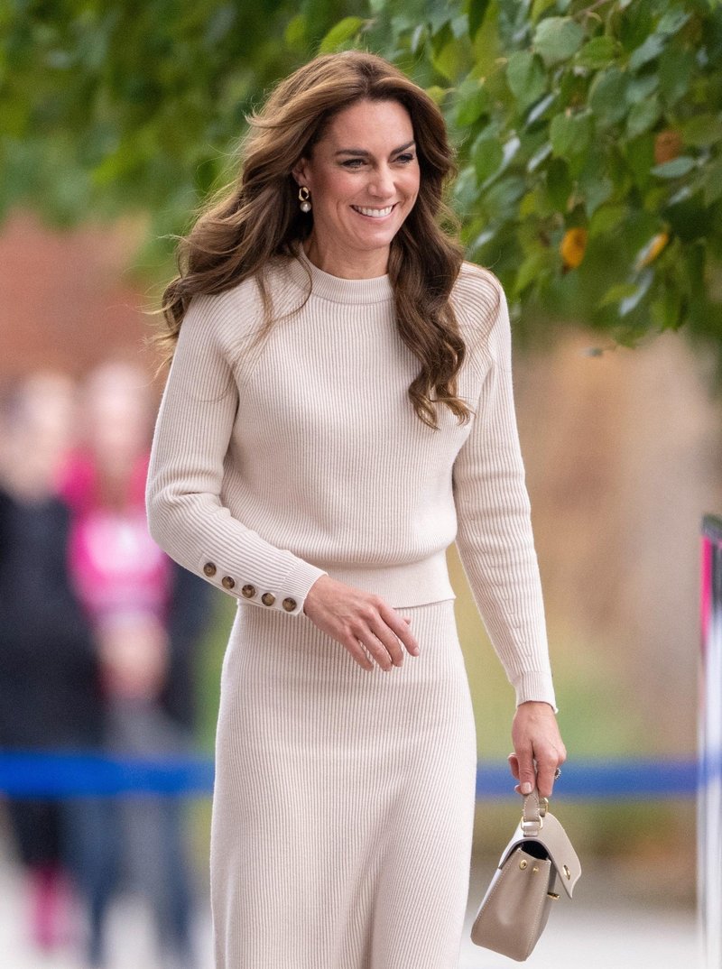 Zaradi urnika Kate Middleton so notranji uslužbenci palače zaskrbljeni glede njenega zdravja (foto: Profimedia)