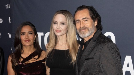 Angelina Jolie Salma Hayek rdeča preproga
