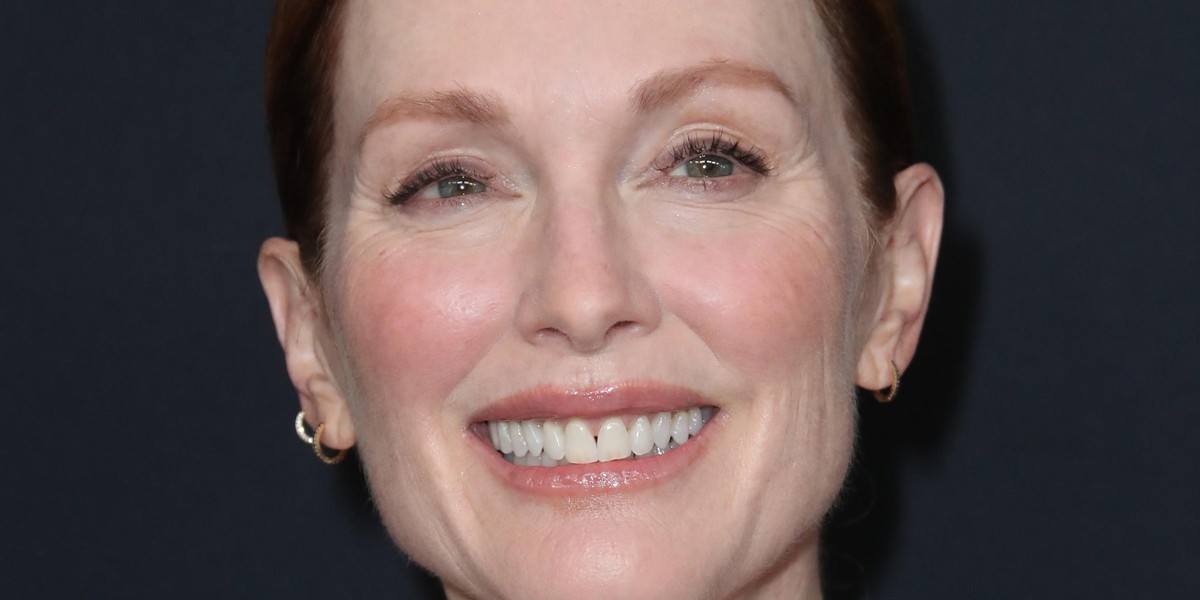 Ličenje, ki ga prakticira Julianne Moore, bi moral biti navdih za vse ženske, starejše od 50 let