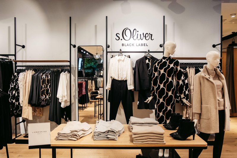 odprtje razširjene trgovine s.Oliver Black Label v nakupovalnem središču Aleja