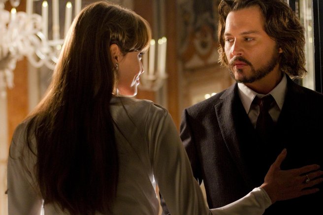 Johnny Depp Angelina Jolie par razmerje odnosi