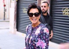 Tako Kris Jenner pri 68 letih ohranja svoje popolno fit telo: Vstaja ob zori, redno telovadi, a tem pregreham se nikoli ne odreče