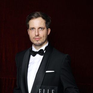 Elle Style Awards 2024: Nagrado Elle moški je prejel Dominik Bagola - Balladero