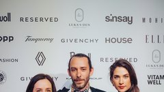 Fotografinja Urša Premik in igralka Saša Pavlin Stošić