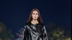 Chanelovo modno revijo Métiers D'Art v mestu Hangzhou na Kitajskem so navdihnili popotniški dnevniki in ljubezen do umetnosti Gabrielle Coco Chanel