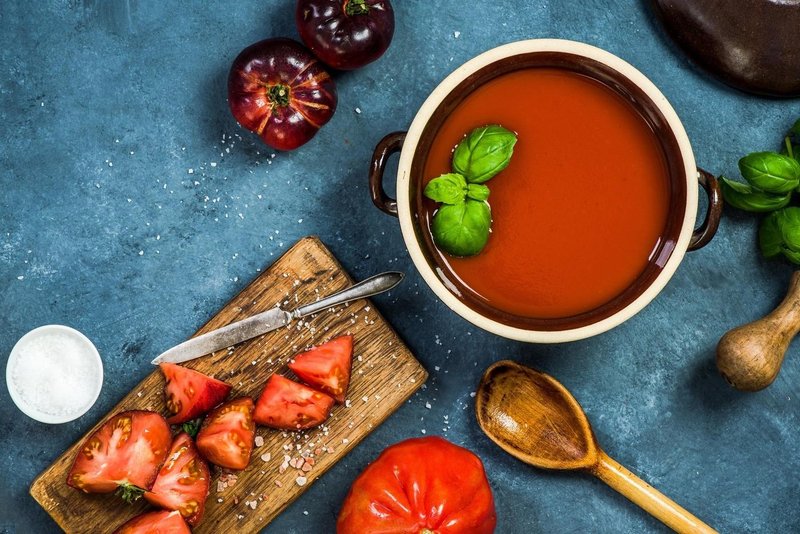 Shujšajte, ne da bi bili lačni: Ta nizkokalorična juha je po mnenju strokovnjaka za hujšanje idealen zimski recept