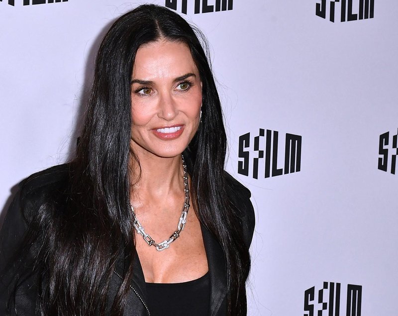 Kako se prehranjuje Demi Moore, da pri 62 letih izgleda kot dvajsetletnica? Njena dieta morda ni za vsakogar, a prinaša hitre rezultate (foto: Profimedia)