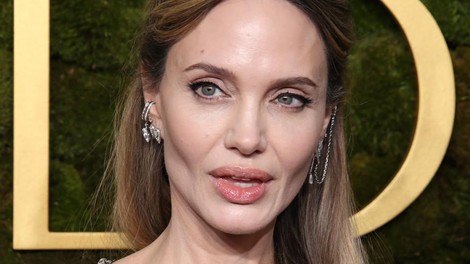 Angelina Jolie zlati globusi