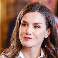 Letizia Ortiz osupnila v maksi krilu, toda ali v dobrem smislu?
