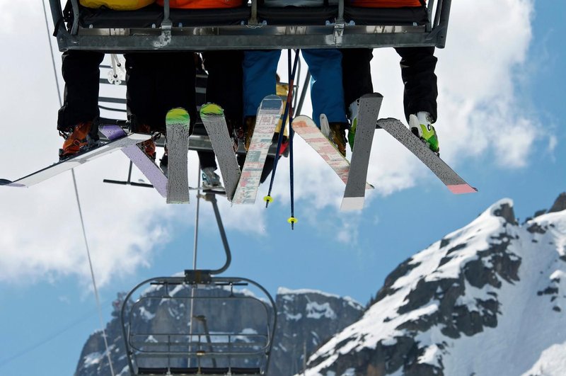 Kje je smučanje najdražje: v Avstriji, na Kopaoniku ali Jahorini? Presenečeni boste