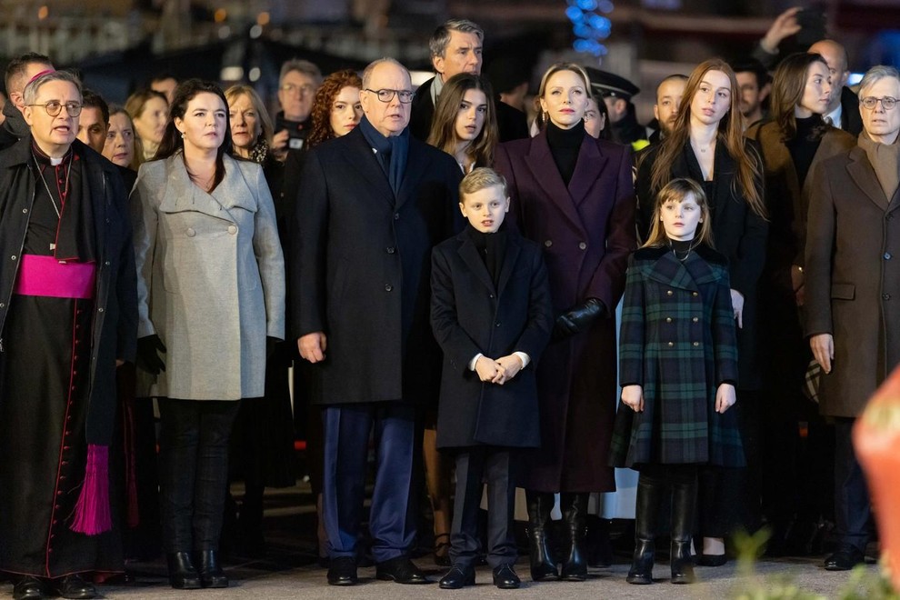 Charlene, ki je znana po svojem dovršenem modnem okusu, očitno prenaša svojo ljubezen do mode na hčerko. Gabriella že od …