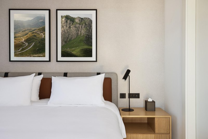 Maja bo v Črni gori odprt prvi hotel SIRO v Evropi