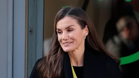 Letizia Ortiz zelen suknjič