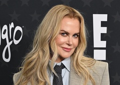 Nicole Kidman na rdeči preprogi ali na poslovnem sestanku? Njena izbira stajlinga postavljena pod vprašaj