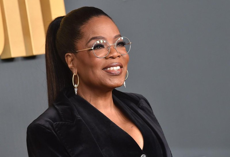 Kako je Oprah Winfrey izgubila 20 kg brez diete? Medtem ko drugi stradajo, ona jé juho, ki briše kilograme in topi centimetre (foto: Profimedia)