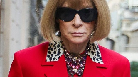 Anna Wintour osvetlila ulice Milana s svojo brezčasno eleganco