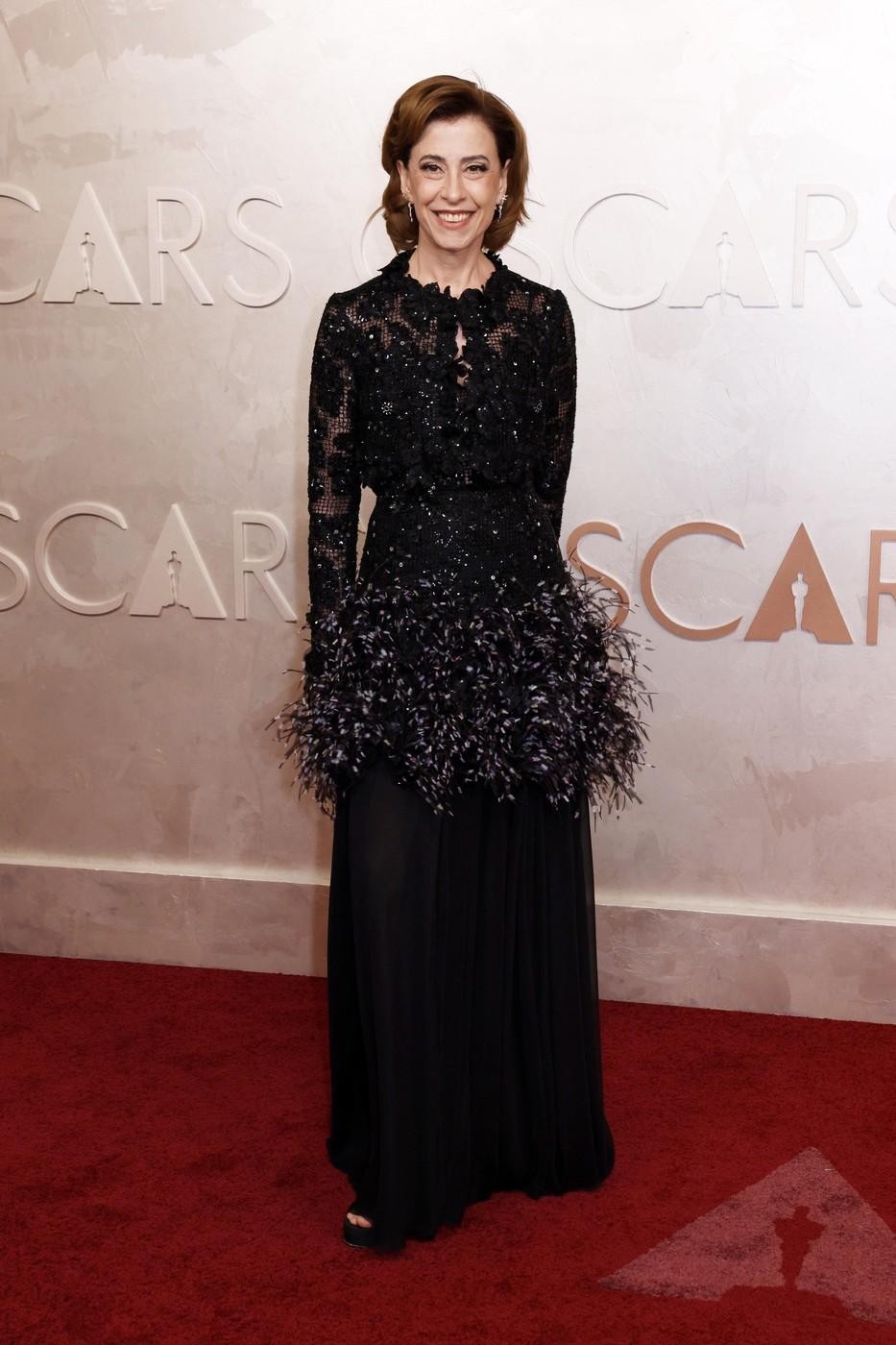 Fernanda Torres v Chanel Couture