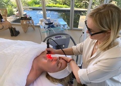 Dermatologi razkrivajo, kako pogosto je v resnici potrebno globinsko čiščenje obraza
