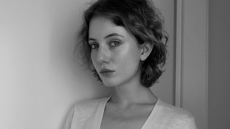 ANA VESEL: Finalistka v kategoriji model