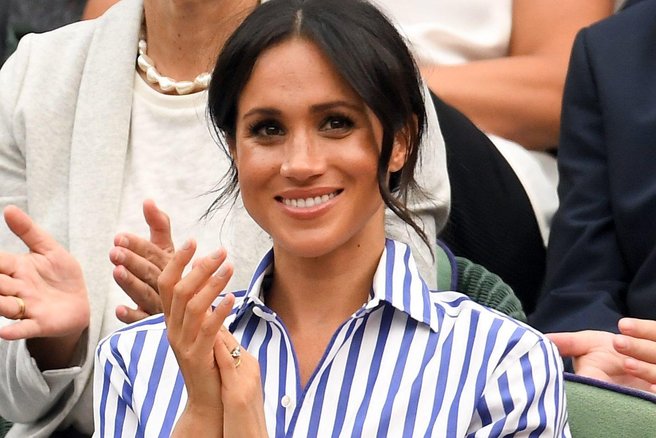 Najljubši pomladni kos Meghan Markle: v svoji omari ga ima že več let