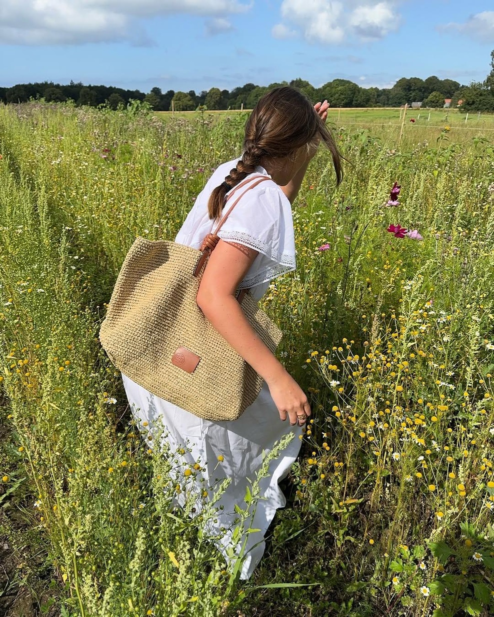 To je ena najmočnejših zdravilnih rastlina na svetu, a je nihče več ne je: zdravilo za srce, lase in še več (foto: Instagram/@mathilderavnc)