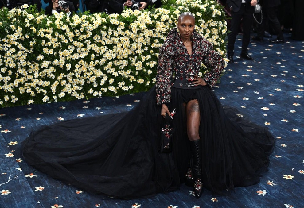 Cynthia Erivo v Givenchy