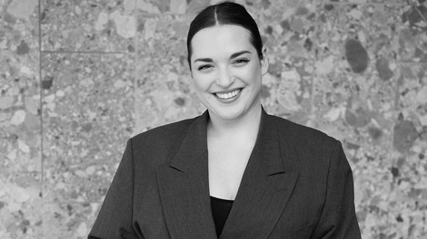 MARJETA DUHANI: Finalistka v kategoriji umetnik ličenja
