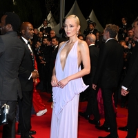 Cannes 2025: Obleke drugega večera so bile pravo presenečenje (fotogalerija)