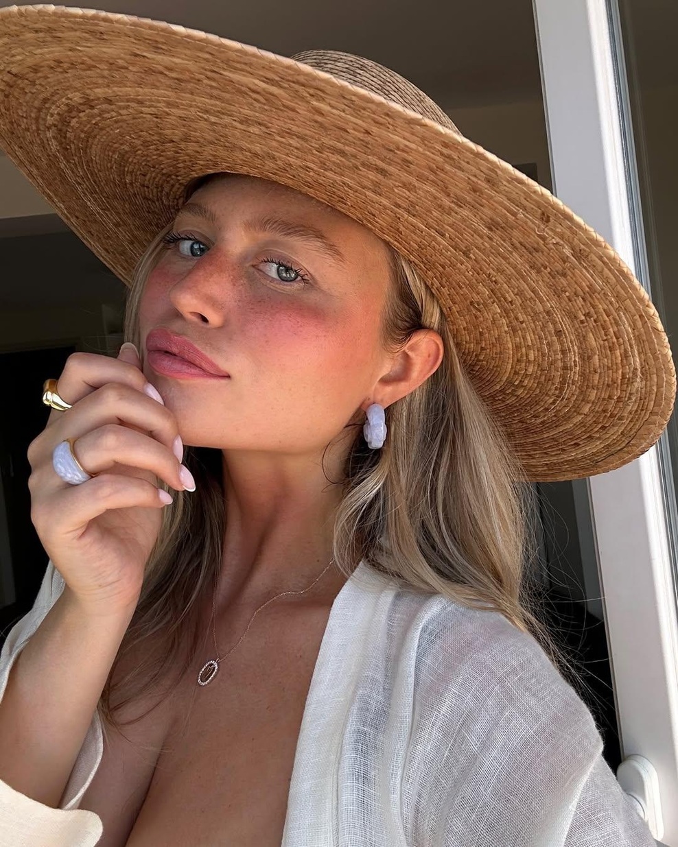 Top 5 najbolj vročih blond odtenkov, ki bodo iskani vse do konca poletja (foto: Instagram/@marine_diet)