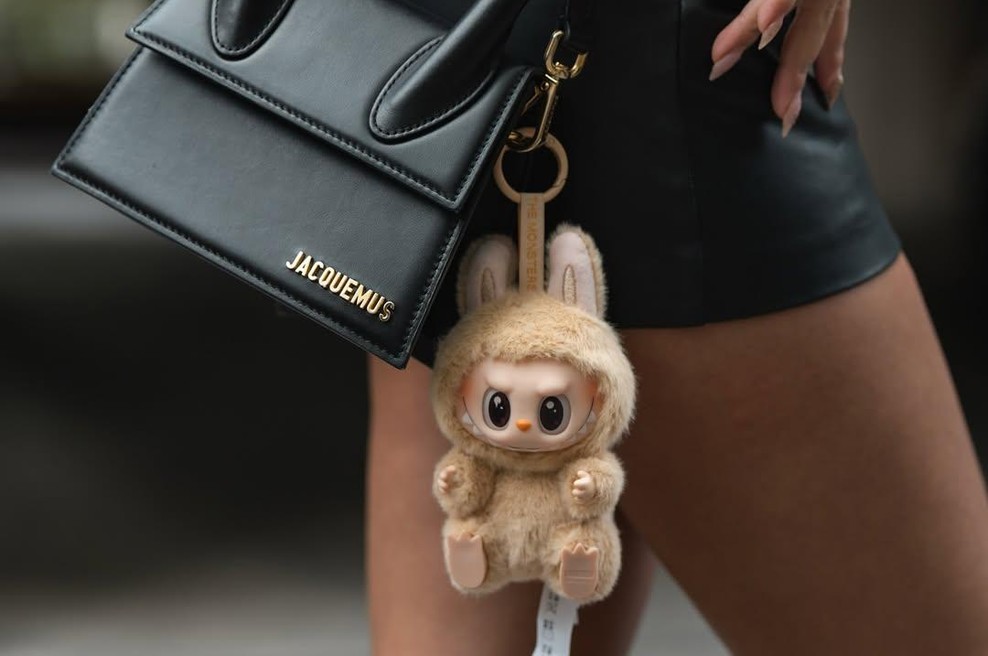 Pošasti Labubu: Modni trend, ki osvaja svet (foto: Instagram/@what_snkr)