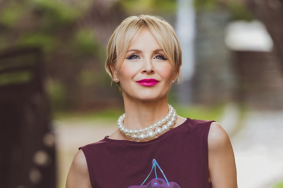 Popolna pomladna eleganca priljubljene pevke: pokazala stajling, ki ga bo želela posnemati vsaka ženska (foto: Instagram/danijelamartinovicofficial/)