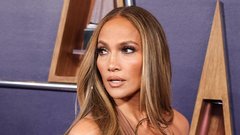 Jennifer Lopez J. Lo drzna obleka nagrade AMA