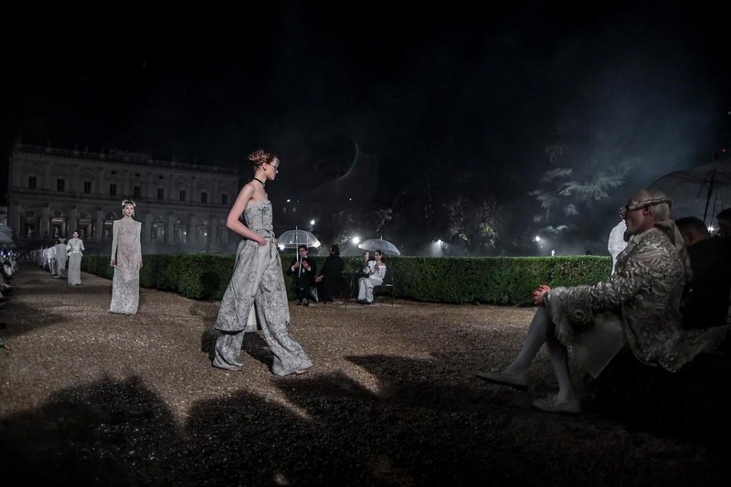 Dior Cruise 2026: poklon rimski dediščini skozi modni objektiv