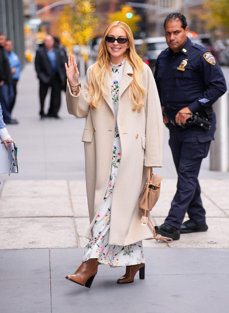 Lindsay Lohan za ELLE razkrila vse skrivnosti svojega mladostnega videza