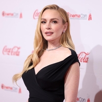 Lindsay Lohan za ELLE razkrila vse skrivnosti svojega mladostnega videza